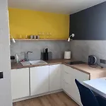 Skorzewo-lotnisko Mtp Tor Poznan Apartment Skorzewo (Poznan)