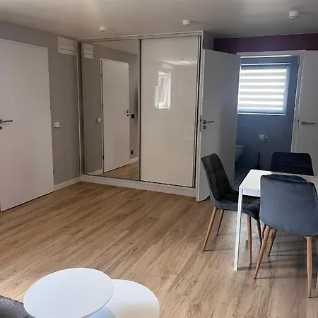 شقة Apartamenty Skorzewo *