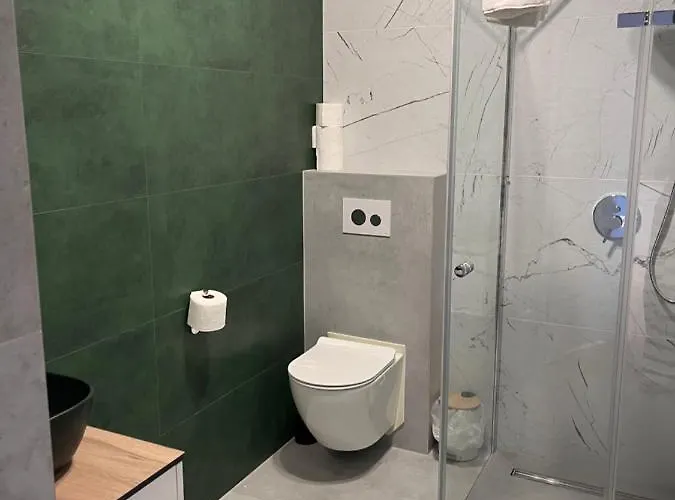 Skorzewo-lotnisko Mtp Tor Poznan * Skórzewo