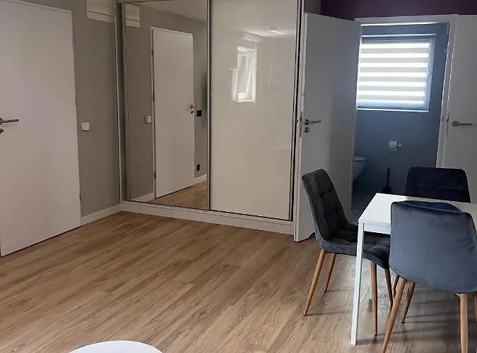 Appartement Skorzewo-lotnisko Mtp Tor Poznan *