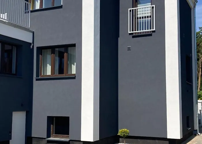 Skorzewo-lotnisko Mtp Tor Poznan * Skórzewo